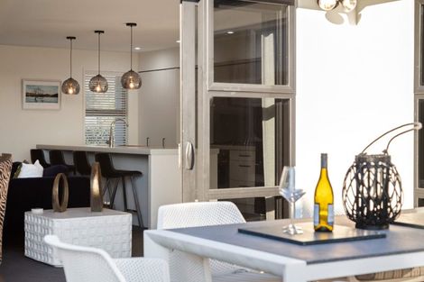 Photo of property in 23 Stockyard Crescent, Pukekohe, 2120