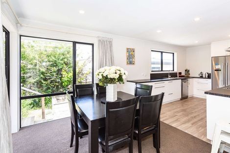 Photo of property in 402 Ilam Road, Bryndwr, Christchurch, 8053