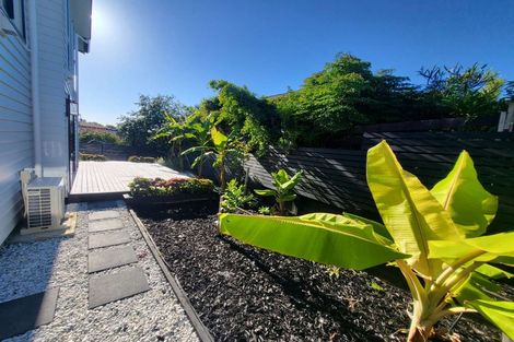 Photo of property in 12c Tiber Road, Forrest Hill, Auckland, 0620