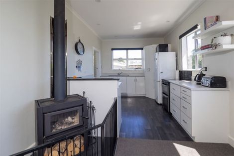 Photo of property in 70 Mcmurdo Street, Tinwald, Ashburton, 7700