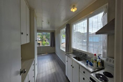 Photo of property in 13 Parris Street, Moturoa, New Plymouth, 4310