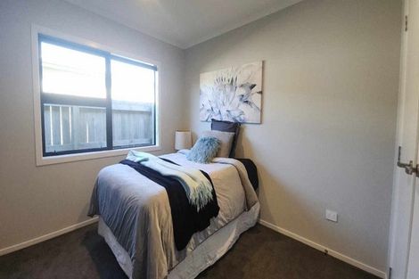 Photo of property in 35 Gallipoli Place, Paraparaumu, 5032