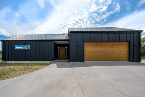 Photo of property in 42 Lacebark Drive, Kinloch, Taupo, 3377