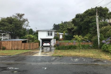 Photo of property in 10 Forest Road, Pinehaven, Upper Hutt, 5019