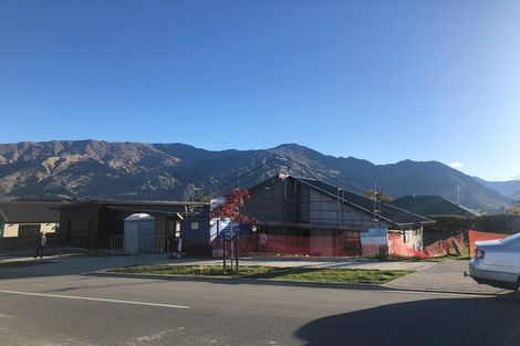 Photo of property in 28 Clearview Street, Wanaka, 9305