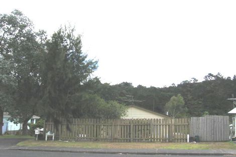 Photo of property in 1/140 Lynn Road, Bayview, Auckland, 0629