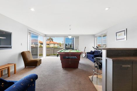 Photo of property in 75 Pitau Road, Mount Maunganui, 3116