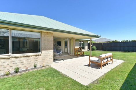 Photo of property in 102 Charles Street, Rangiora, 7400