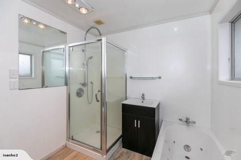 Photo of property in 213 Whatawhata Road, Dinsdale, Hamilton, 3204