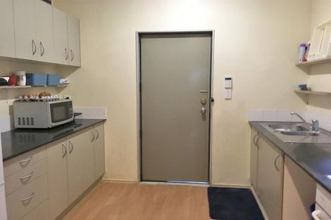 Photo of property in 39 Rakich Place, Henderson, Auckland, 0612