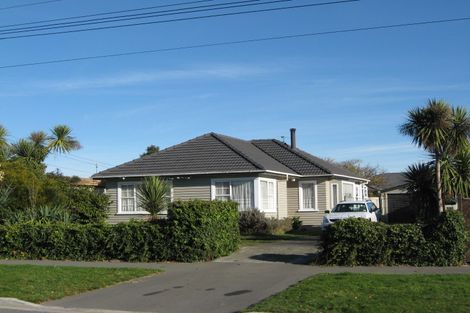 Photo of property in 140 Baker Street, New Brighton, Christchurch, 8083