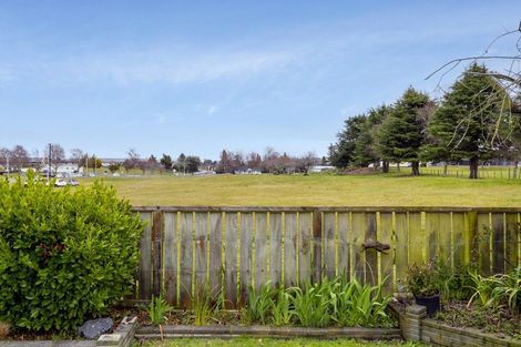 Photo of property in 5/45 Kiddle Drive, Hilltop, Taupo, 3330