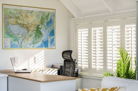 Photo of property in 2/22 Salem Place, Torbay, Auckland, 0630