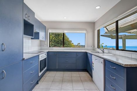 Photo of property in 9 Maire Road, Orewa, 0931