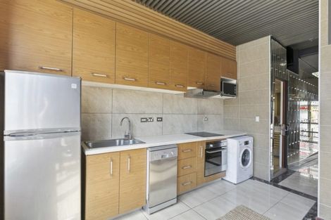 Photo of property in 228/21 Left Bank, Te Aro, Wellington, 6011