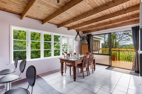Photo of property in 525 Whitford Road, Whitford, Howick, 2571
