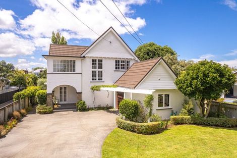 Photo of property in 9 Selwyn Crescent, College Estate, Whanganui, 4500