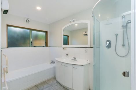 Photo of property in 125c The Parade, Island Bay, Wellington, 6023