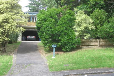 Photo of property in 27 St Peters Street, Northcote, Auckland, 0627