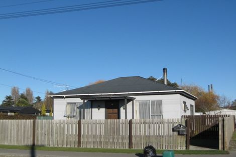 Photo of property in 19 Brixton Street, Islington, Christchurch, 8042