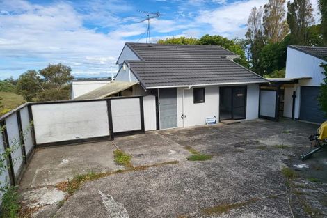 Photo of property in 81 College Road, Northcote, Auckland, 0627