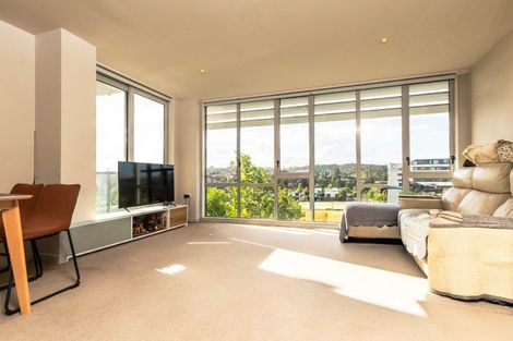 Photo of property in 209/1 Rose Garden Lane, Albany, Auckland, 0632
