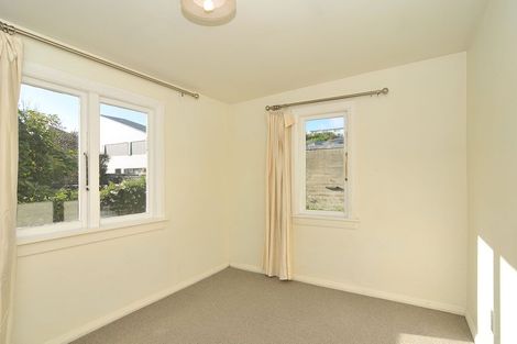 Photo of property in 299 Mansfield Street, Newtown, Wellington, 6021