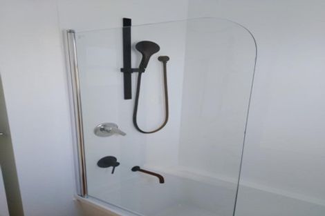 Photo of property in 131a Normandale Road, Normandale, Lower Hutt, 5010