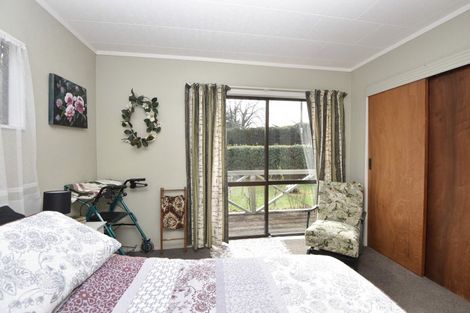 Photo of property in 250b High Street North, Carterton, 5713