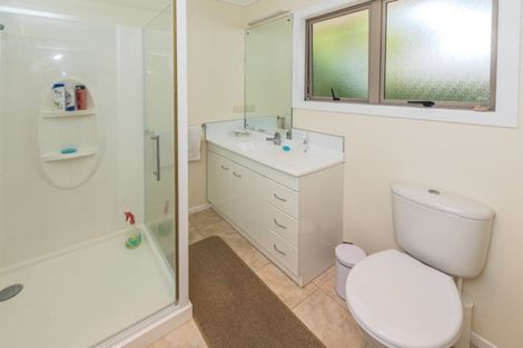 Photo of property in 15 Gilligan Close, College Estate, Whanganui, 4500