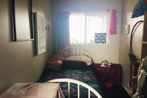 Photo of property in 393 Tay Street, Turnbull Thomson Park, Invercargill, 9810