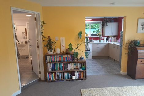 Photo of property in 12 Cheshire Street, Wilton, Wellington, 6012