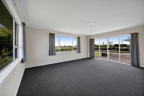 Photo of property in 198 Beaconsfield Road, Midhirst, Stratford, 4394