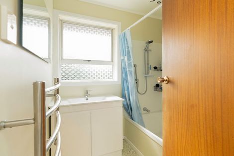 Photo of property in 43 Rugby Street, Levin, 5510