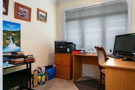 Photo of property in 2a Victoria Street, Cambridge, 3434