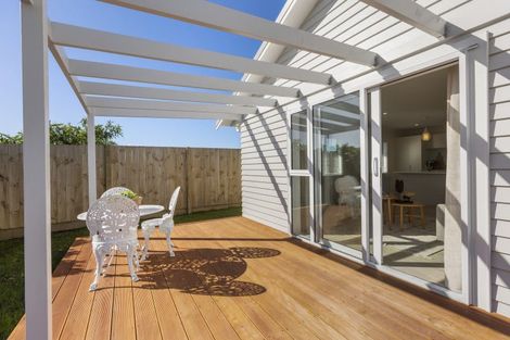 Photo of property in 18 Roka Street, Bell Block, New Plymouth, 4312