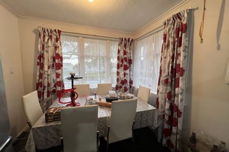 Photo of property in 16 Cardiff Street, Awapuni, Palmerston North, 4412