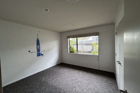 Photo of property in 8 Girvan Terrace, Wattle Downs, Auckland, 2103