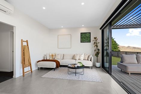 Photo of property in 280 Major Hornbrook Road, Mount Pleasant, Christchurch, 8081