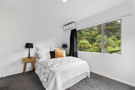 Photo of property in 133a Glendhu Road, Bayview, Auckland, 0629