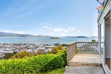 Photo of property in 5/30 London Road, Korokoro, Lower Hutt, 5012