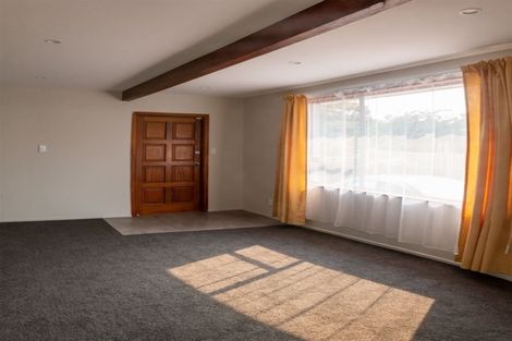 Photo of property in 28 Maple Street, Bishopdale, Christchurch, 8053