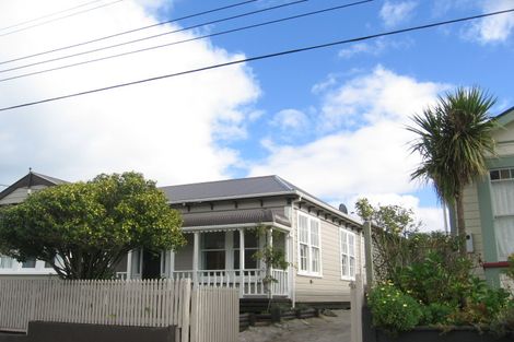 Photo of property in 19 Bay Street, Petone, Lower Hutt, 5012