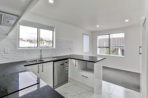 Photo of property in 148 Solar Road, Glen Eden, Auckland, 0602