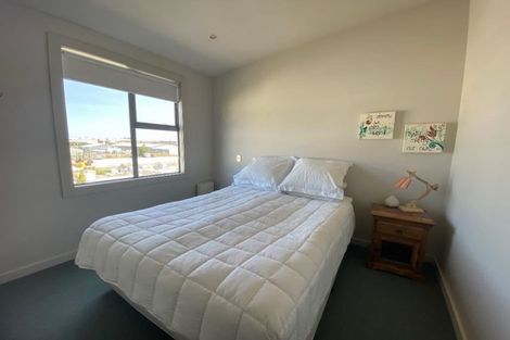 Photo of property in The Terraces, 20/9 Humber Street, Pandora, Napier, 4110