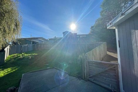 Photo of property in 6a Kiriwai Road, Paremata, Porirua, 5024