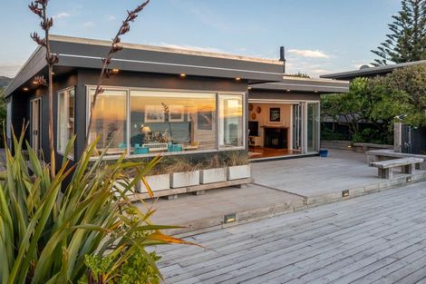 Photo of property in 80 The Esplanade, Raumati South, Paraparaumu, 5032