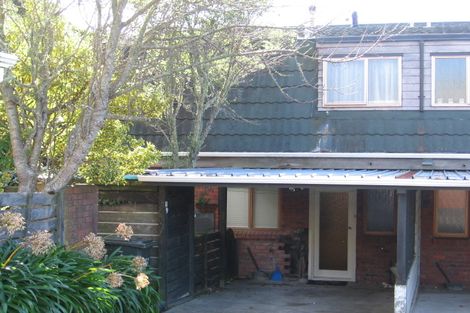 Photo of property in 89 Churton Drive, Churton Park, Wellington, 6037