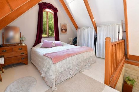 Photo of property in 280 Inland Road, Helensville, 0875