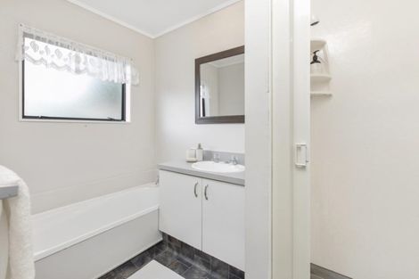 Photo of property in 136b Eversham Road, Mount Maunganui, 3116